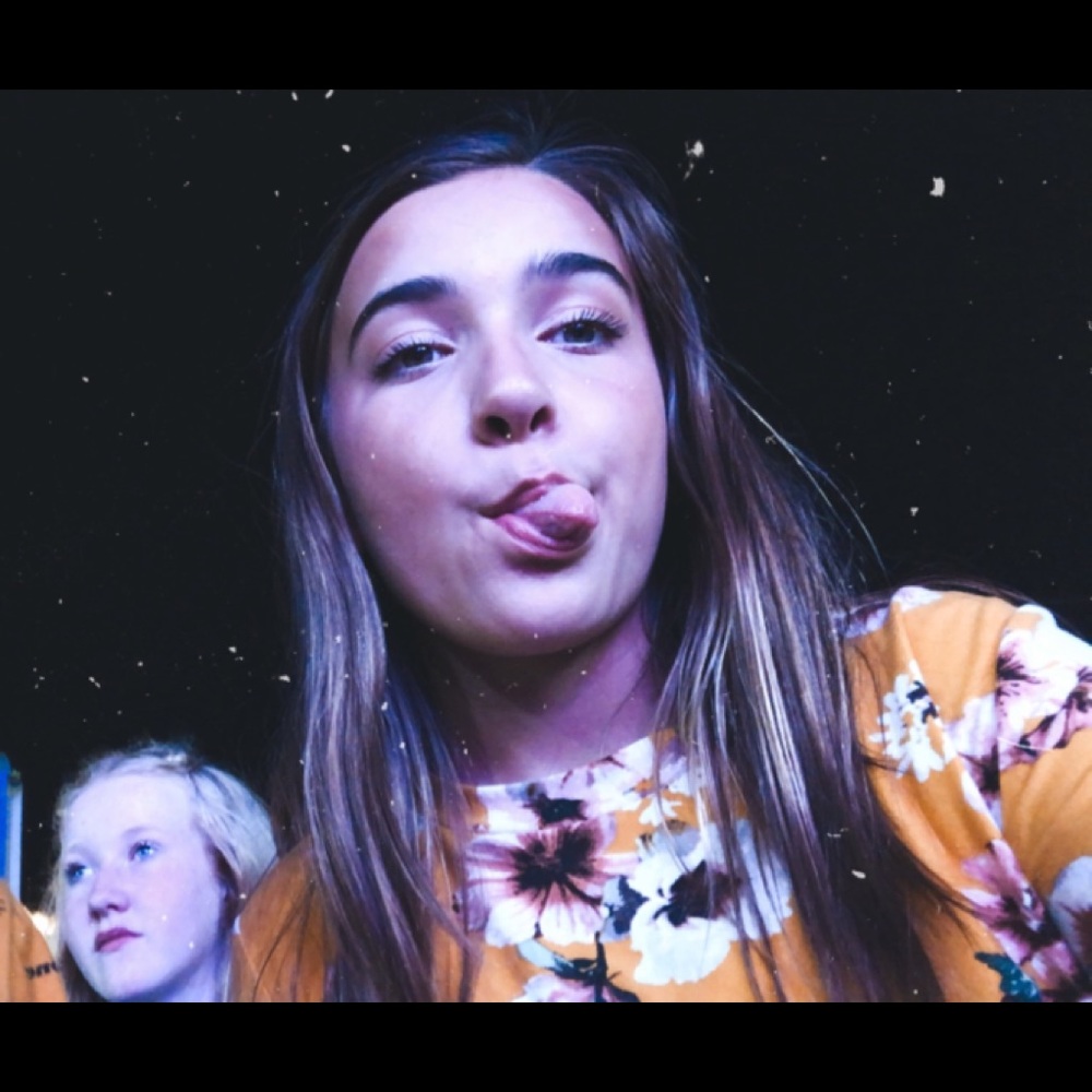 Meet your Posher, Leah faith